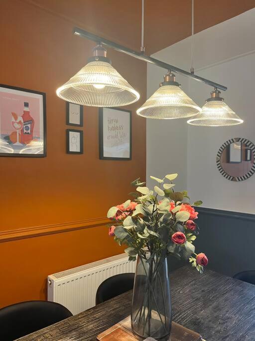 Lobster Cottage - Stylish 3 Bedroom Cottage In Heart Of Tenby Town, Pembrokeshire Екстер'єр фото